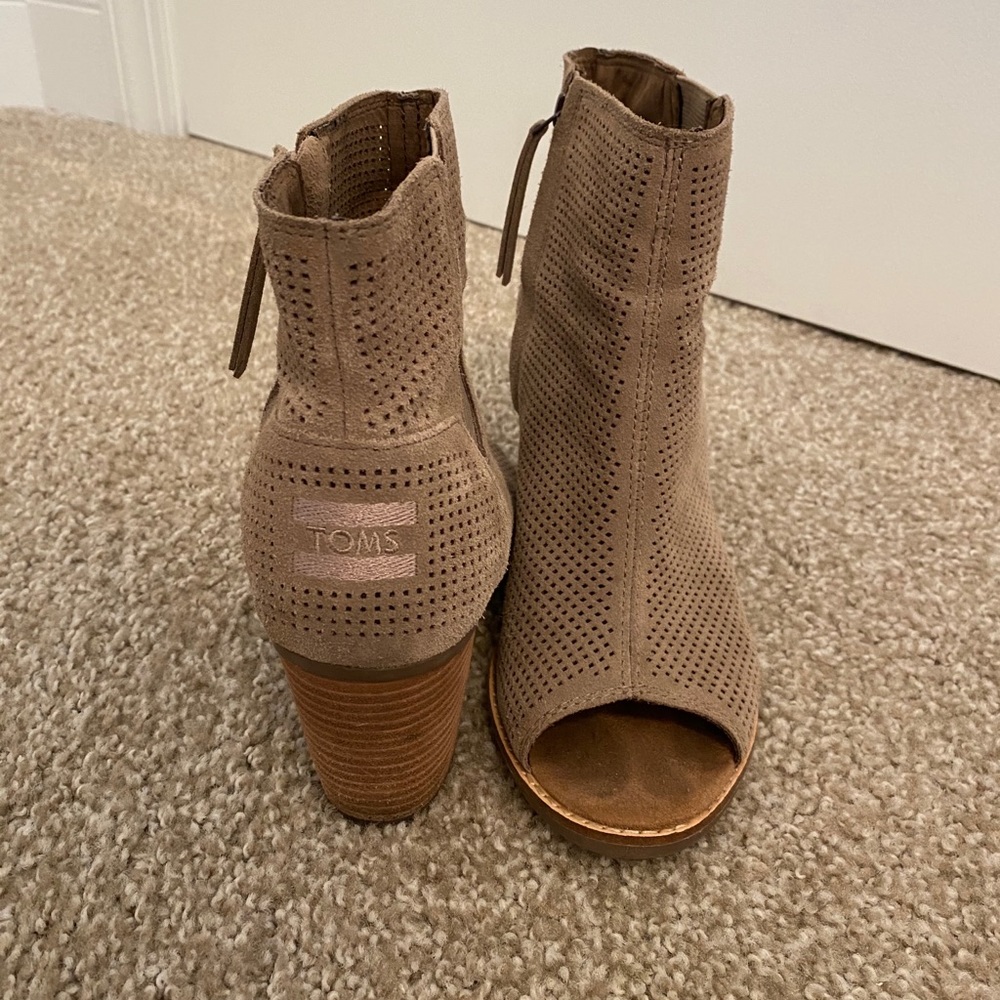 Tom’s Peep Toe Booties